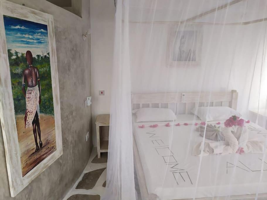 Twiga House Resort Piscina ☆☆☆☆☆ Pearl Beach Watamu Esterno foto